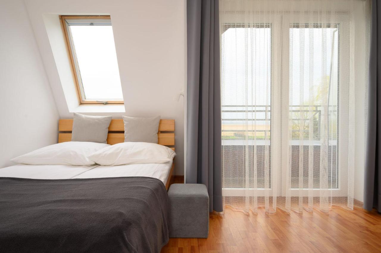 Osrodek Wczasowy Coral Nad Morzem Apartment Виче Екстериор снимка